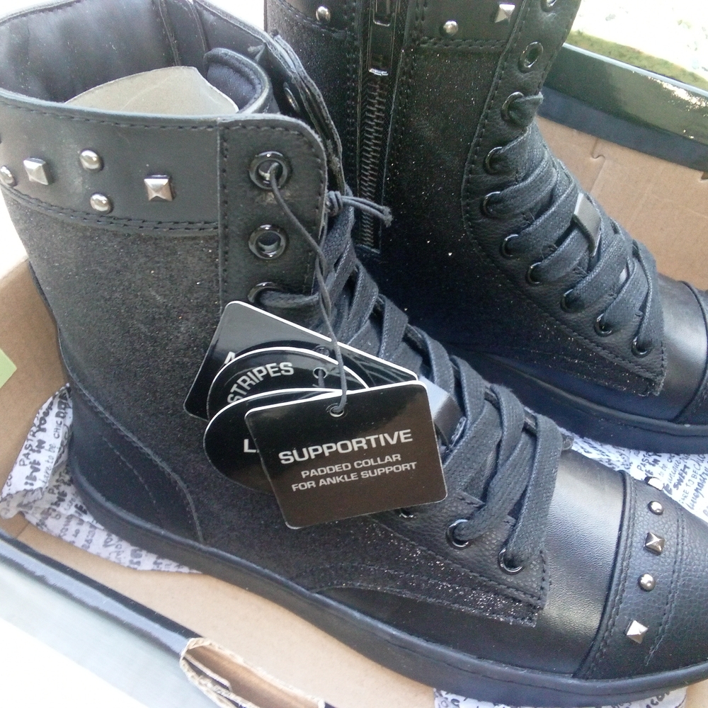 Pastry Black Studded Kids Sneakers